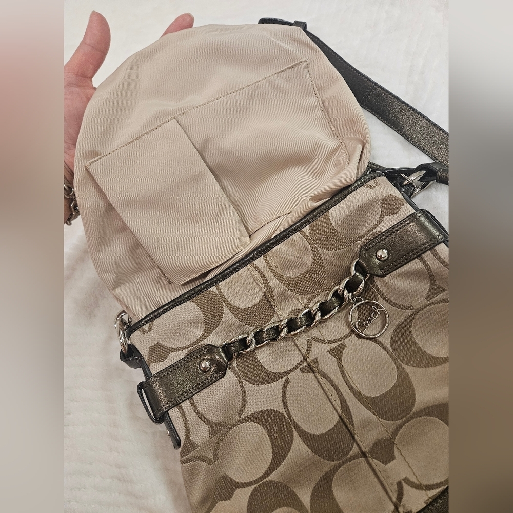 Coach Canvas Signature Chain Duffle Hangbag W/ Crossbody and Shoulder Bag - Picture 10 of 17